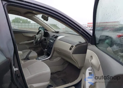 2010 Toyota Corolla Le z USA, uszkodzony, nr VIN JTDBU4EE5AJ069965